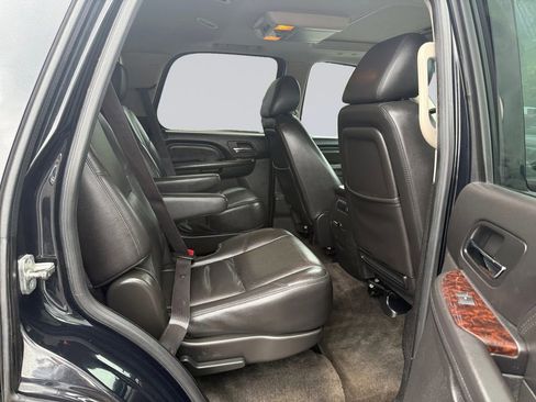 Used 2013 GMC Yukon Denali AWD/4WD image 19