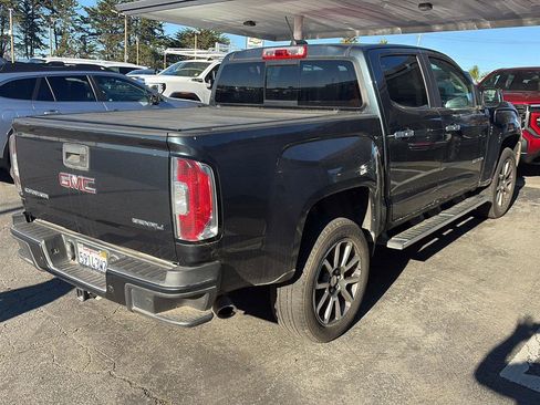 Used 2020 GMC Canyon Denali image 7