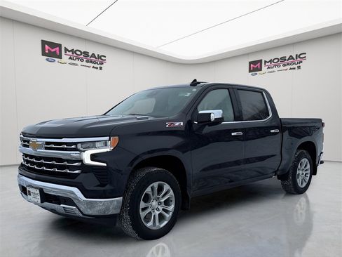 Used 2024 Chevrolet Silverado 1500 LTZ image 3