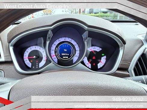 Used 2012 Cadillac SRX Luxury FWD image 13