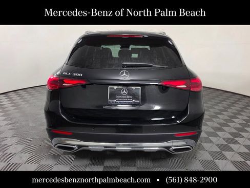 New 2026 Mercedes-Benz GLC 300 image 5