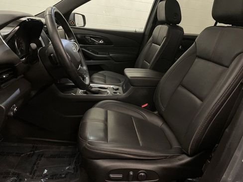 Used 2023 Chevrolet Traverse RS w/ LPO, Floor Liner Package image 14