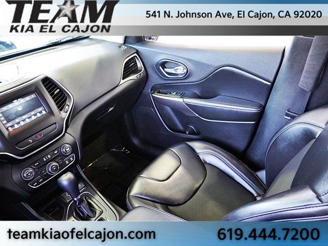 Used 2019 Jeep Cherokee Latitude Plus FWD image 24