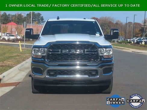 Used 2024 RAM 3500 Tradesman w/ Chrome Appearance Group image 19