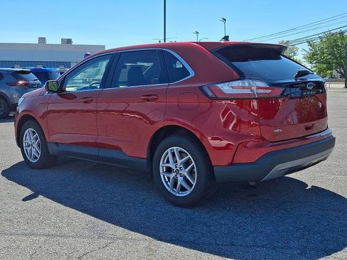 Certified 2024 Ford Edge SEL AWD/4WD image 4