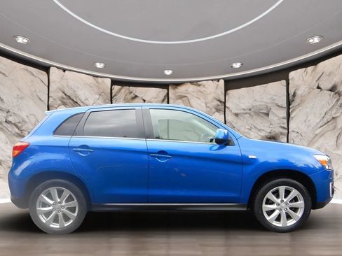 Used 2015 Mitsubishi Outlander Sport SE FWD image 5