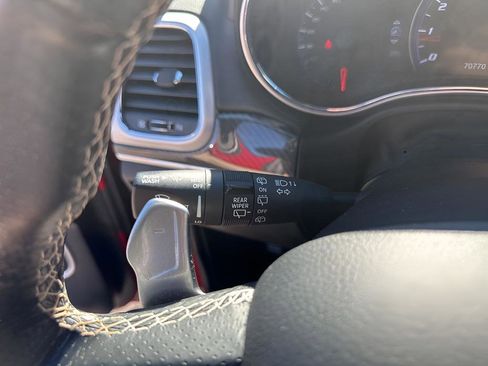 Certified 2019 Jeep Grand Cherokee SRT w/ Trailer Tow Group IV image 32