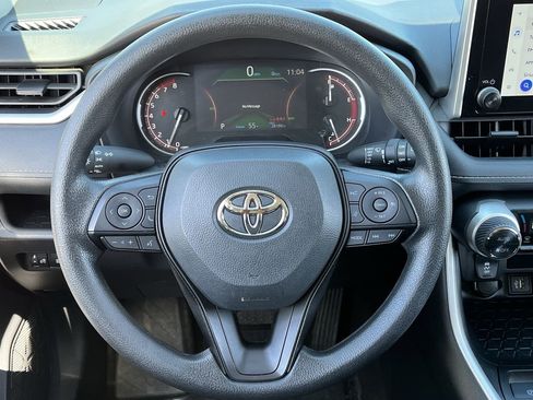 Used 2025 Toyota RAV4 XLE image 11