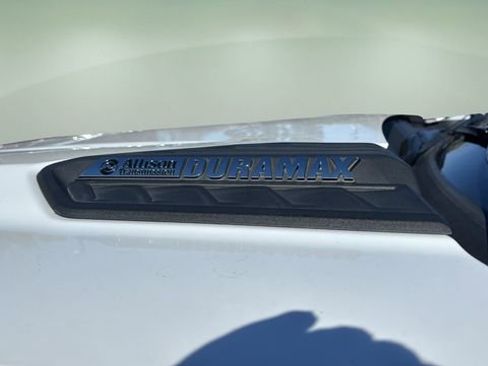 Used 2023 Chevrolet Silverado 2500 Custom w/ Custom Value Package image 37