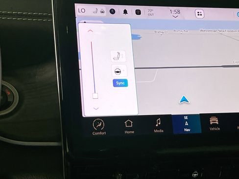 Used 2022 Jeep Grand Cherokee Limited image 19