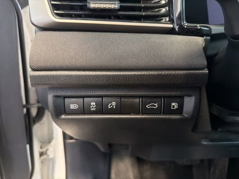 Used 2025 Toyota Camry LE FWD image 16