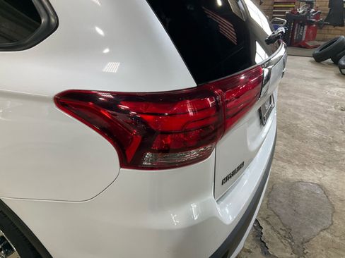 Used 2016 Mitsubishi Outlander ES image 24