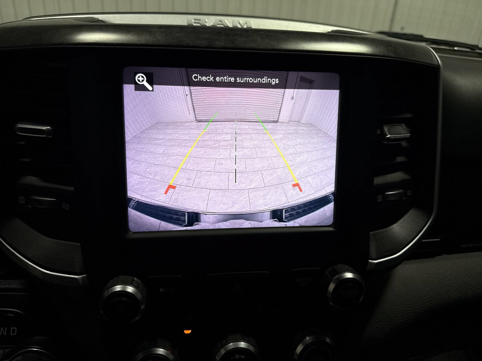 Used 2020 RAM 1500 Lone Star RWD image 15