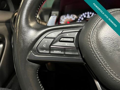 Used 2017 Nissan GT-R Premium image 7