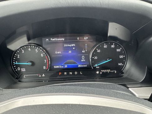 Used 2021 Ford Explorer XLT image 14