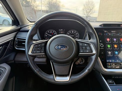 Used 2023 Subaru Outback Limited image 8