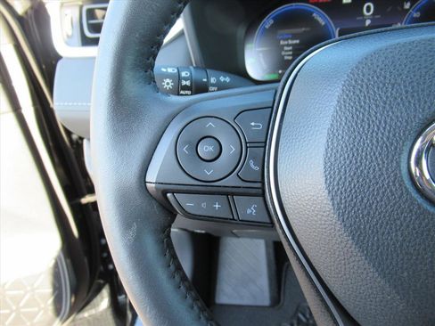 Used 2024 Toyota RAV4 Limited image 19