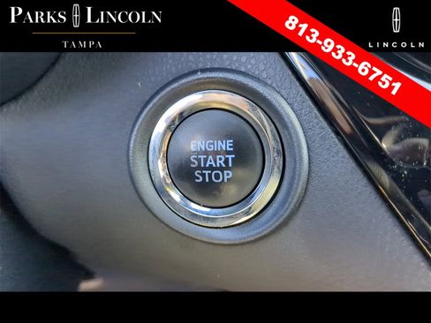 Used 2021 Toyota C-HR XLE image 26