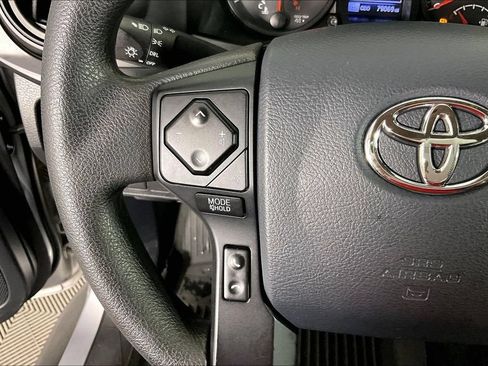 Used 2020 Toyota Tacoma SR w/ SR Convenience Package RWD image 21