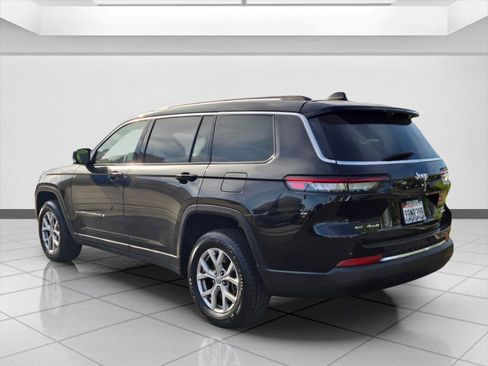 Used 2022 Jeep Grand Cherokee L Limited w/ Luxury Tech Group II AWD/4WD image 7