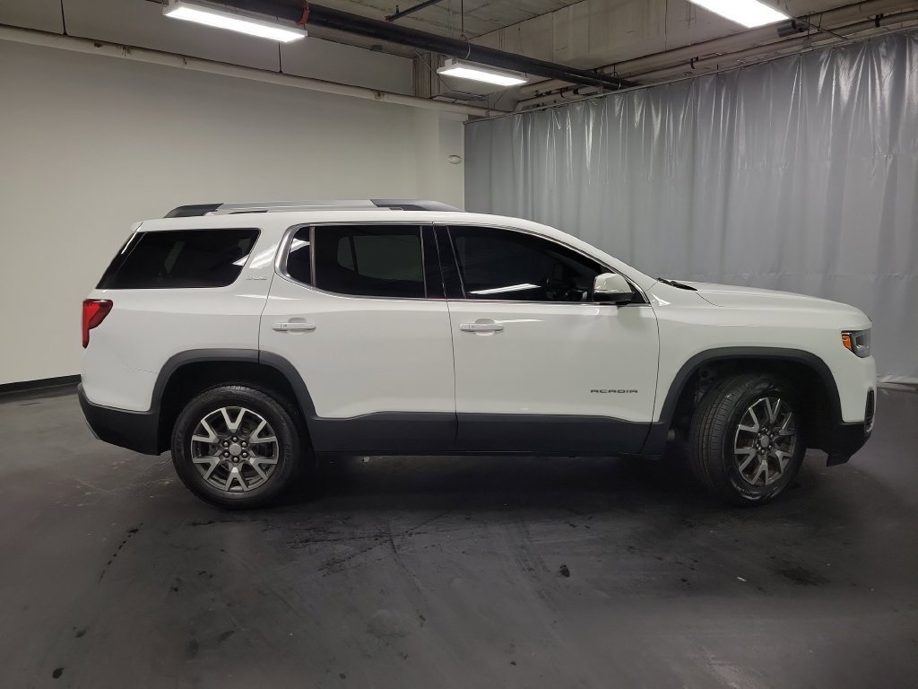 Used 2020 GMC Acadia SLE w/ Driver Convenience Package FWD image 10
