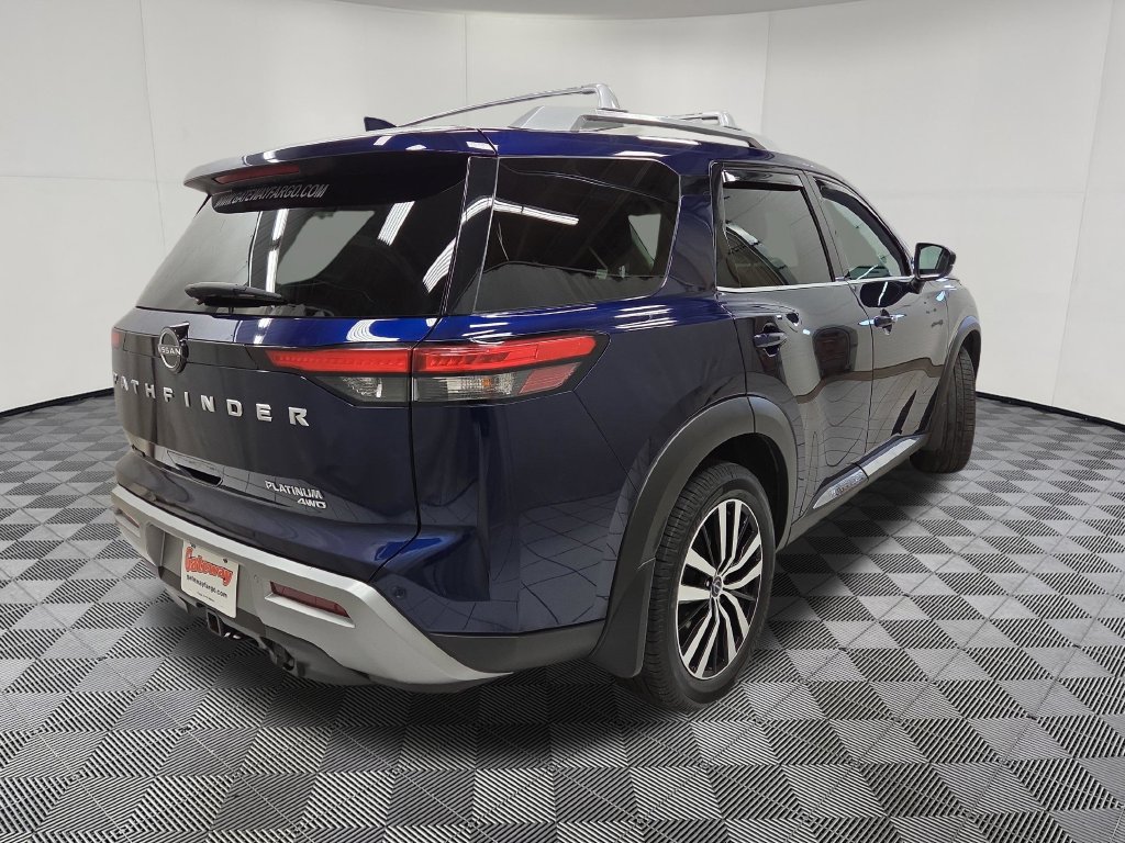 Used 2024 Nissan Pathfinder Platinum AWD/4WD image 4