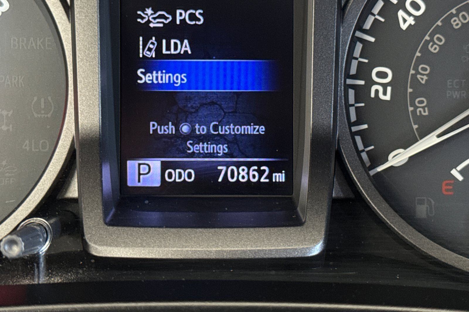 Used 2019 Toyota Tacoma TRD Sport RWD image 24