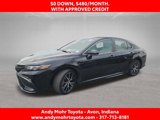 Used 2024 Toyota Camry SE w/ Convenience Package FWD image 4
