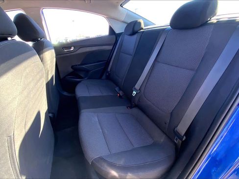 Used 2021 Hyundai Accent SE image 19
