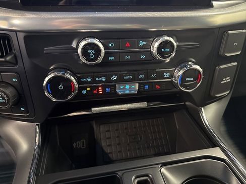 New 2025 Ford F150 Lariat w/ Equipment Group 502A High image 11