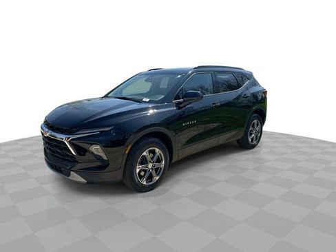 Certified 2024 Chevrolet Blazer LT w/ Convenience Package image 5