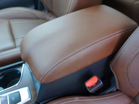Used 2024 Subaru Ascent Touring AWD/4WD image 19