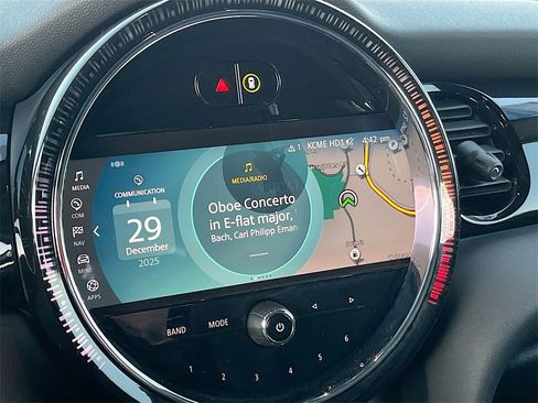 Used 2024 MINI Cooper S image 15