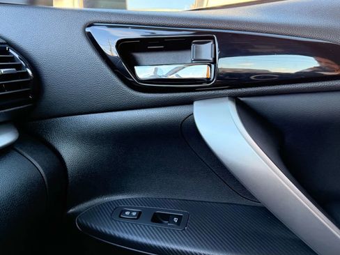 Used 2024 Mitsubishi Eclipse Cross SEL image 10