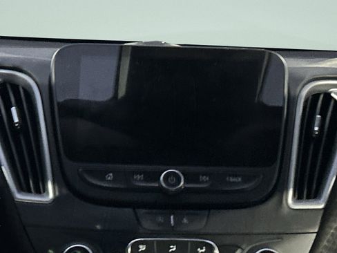 Used 2024 Chevrolet Malibu LT image 15