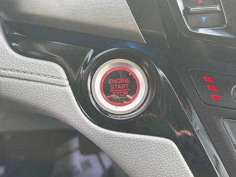 Used 2023 Honda Odyssey Touring image 29