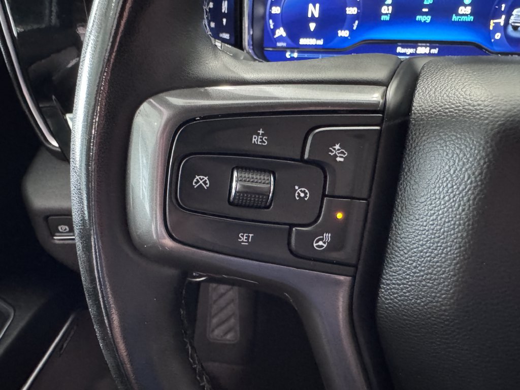 Certified 2024 Chevrolet Silverado 3500 High Country AWD/4WD image 16