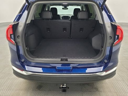 Used 2022 GMC Terrain SLT image 29