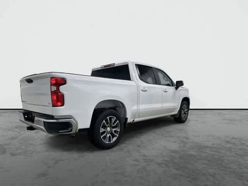 Used 2024 Chevrolet Silverado 1500 LT RWD image 4