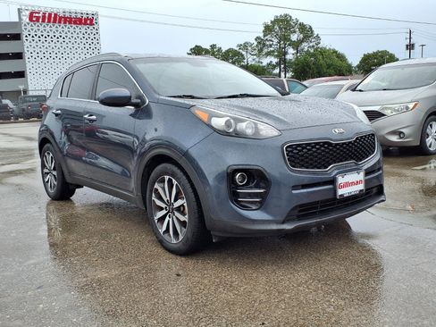 Used 2017 Kia Sportage EX FWD image 2