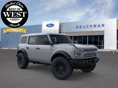 Used 2026 Ford Bronco Badlands AWD/4WD image 1