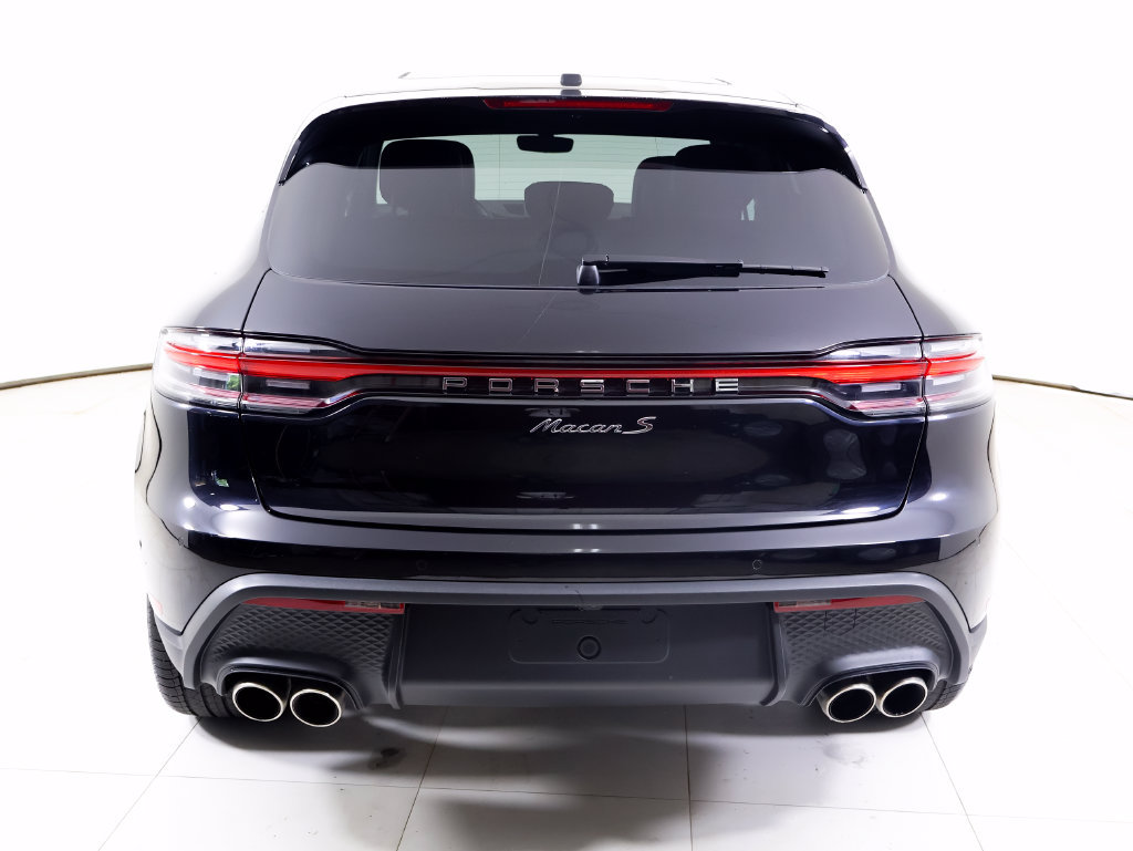 Certified 2023 Porsche Macan S AWD/4WD image 39