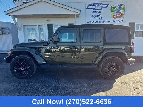 Used 2023 Jeep Wrangler Unlimited Sahara w/ Cold Weather Group image 5