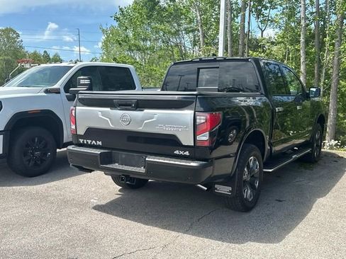 Used 2023 Nissan Titan Platinum Reserve w/ Moonroof Package image 6