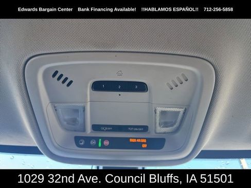 Used 2018 Chevrolet Traverse LT image 27