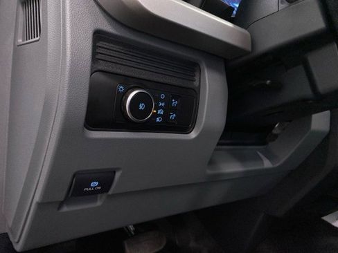 New 2026 Ford F550 4x4 Regular Cab Super Duty image 12