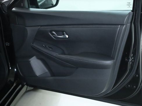 Certified 2023 Nissan Sentra SV w/ All-Weather Package FWD image 33