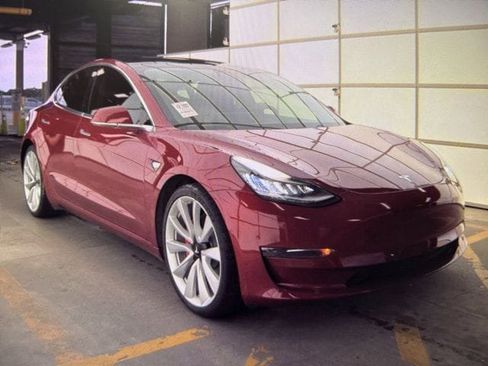 Used 2019 Tesla Model 3 Long Range image 1