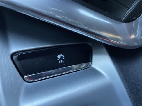 Used 2024 Chevrolet Corvette Stingray Coupe w/ 1LT image 34