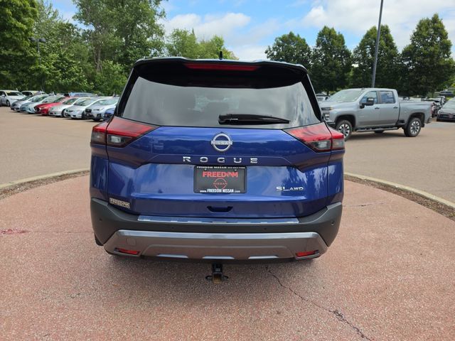 Used 2023 Nissan Rogue SL w/ SL Premium Package AWD/4WD image 4